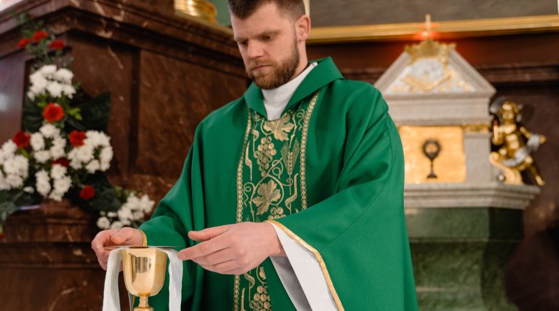 pexels mart production 7219091 (1)