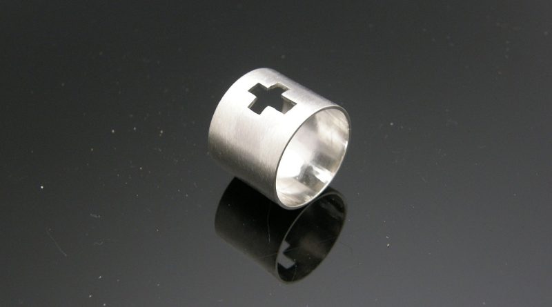 cross gc7d3073fc 1280